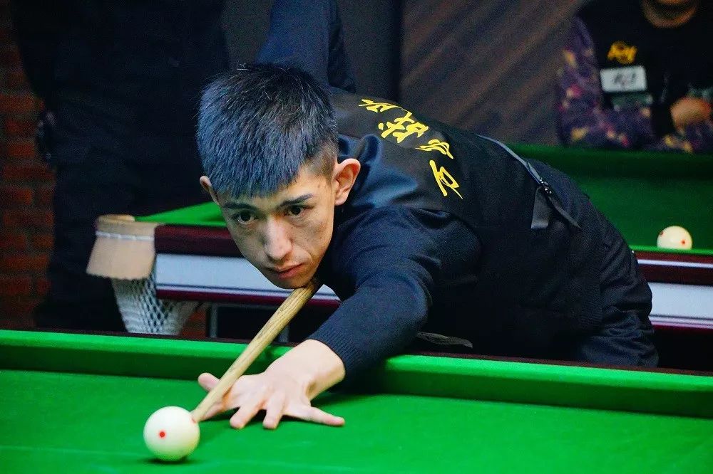 球迷们期待 球迷们期待