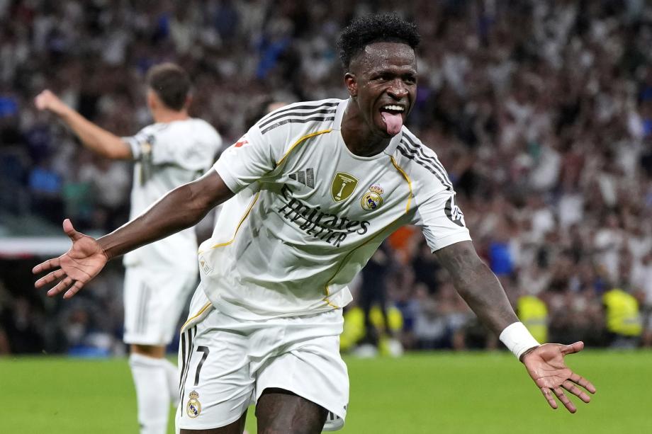 中的精彩演 中的精彩演