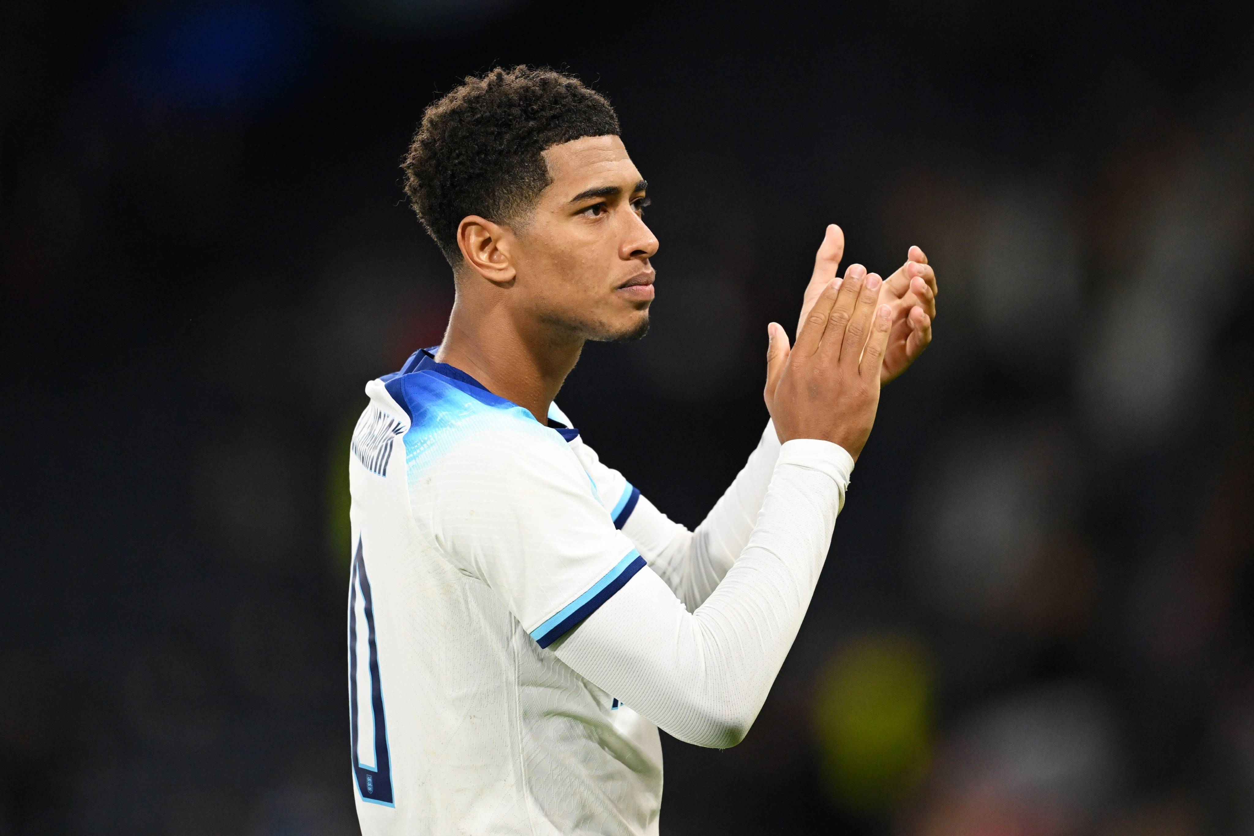 假退真返 假退真返