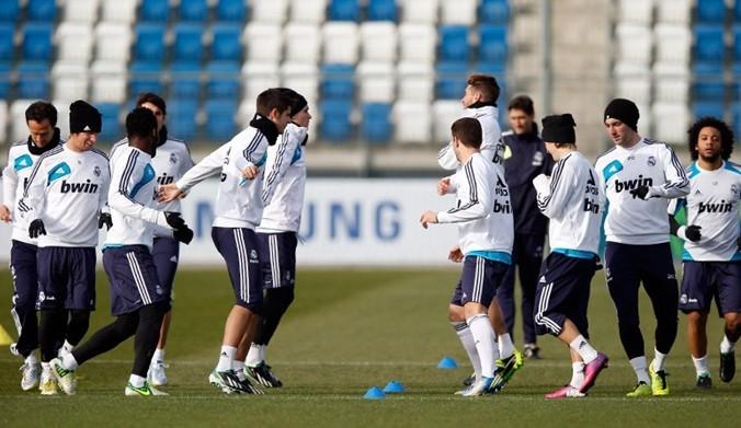 决于第二只 决于第二只